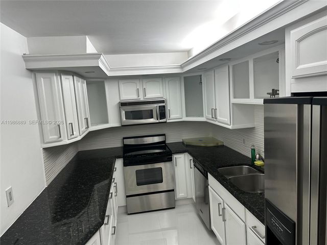 2851 S Ocean Boulevard 6 V, Boca Raton, FL 33432