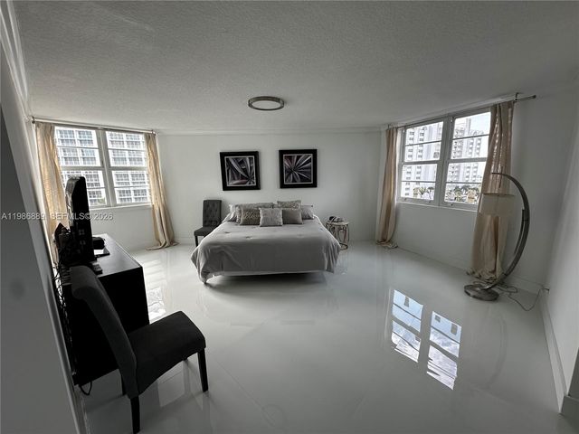 2851 S Ocean Boulevard 6 V, Boca Raton, FL 33432