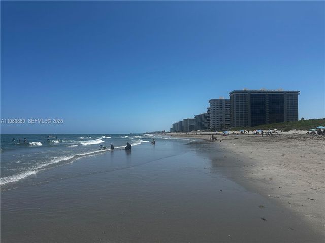 2851 S Ocean Boulevard 6 V, Boca Raton, FL 33432