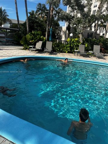 2851 S Ocean Boulevard 6 V, Boca Raton, FL 33432