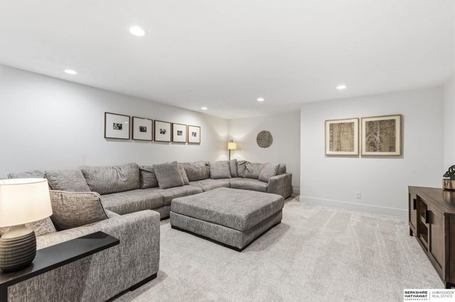 1250 S 8th Street, Ashland, NE 68003