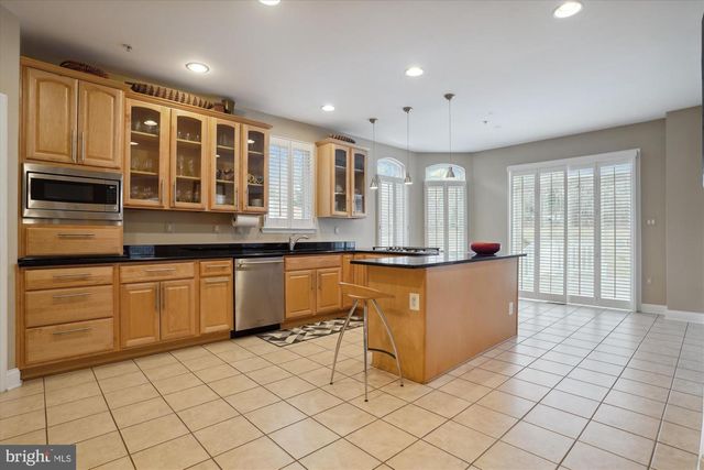 17410 QUEEN ANNE RD, Upper Marlboro, MD 20774