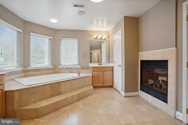 17410 QUEEN ANNE RD, Upper Marlboro, MD 20774