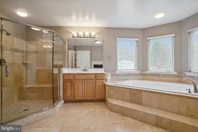 17410 QUEEN ANNE RD, Upper Marlboro, MD 20774