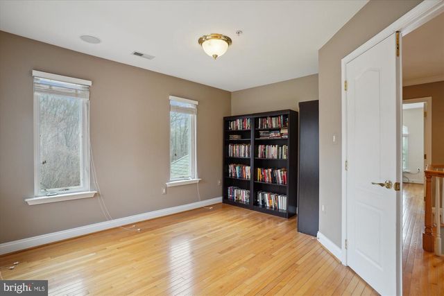 17410 QUEEN ANNE RD, Upper Marlboro, MD 20774