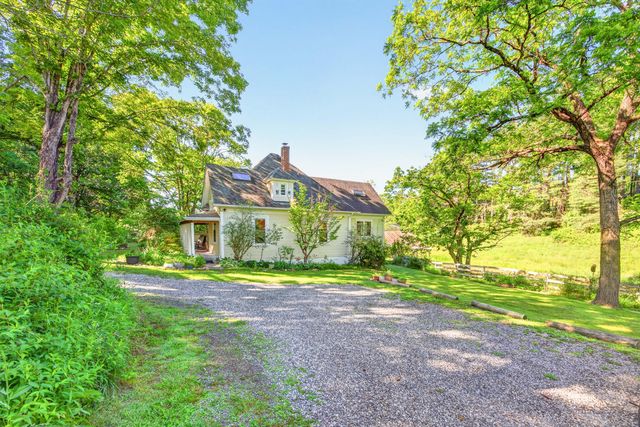176 Shawsville NE, Check, VA 24072