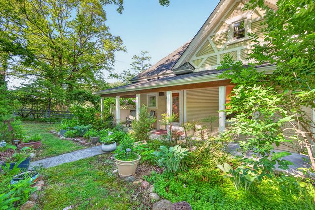 176 Shawsville NE, Check, VA 24072