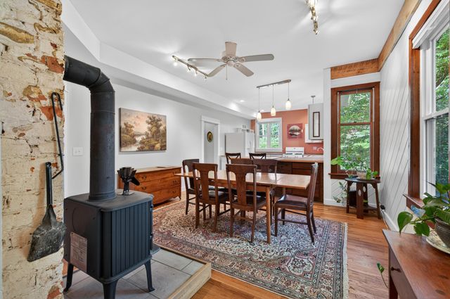 176 Shawsville NE, Check, VA 24072