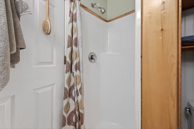 176 Shawsville NE, Check, VA 24072