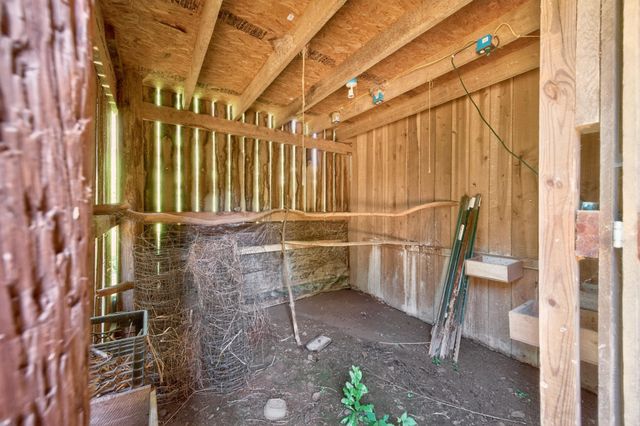 176 Shawsville NE, Check, VA 24072