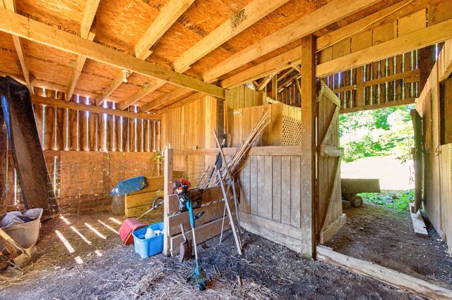 176 Shawsville NE, Check, VA 24072