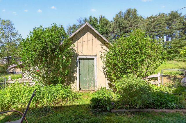 176 Shawsville NE, Check, VA 24072
