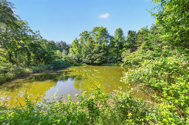 176 Shawsville NE, Check, VA 24072