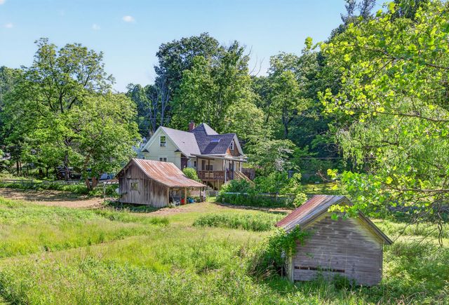 176 Shawsville NE, Check, VA 24072