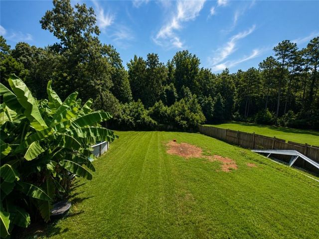 125 Stewart Glen Drive, Covington, GA 30014