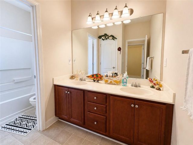 125 Stewart Glen Drive, Covington, GA 30014