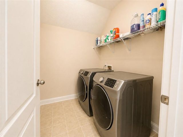 125 Stewart Glen Drive, Covington, GA 30014
