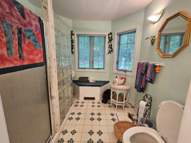 9726 County Road 8530, West Plains, MO 65775