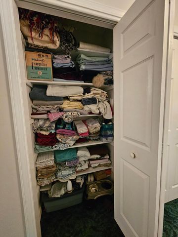 9726 County Road 8530, West Plains, MO 65775