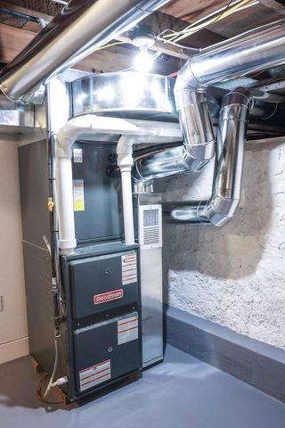 541 Hill Street, Green Lake, WI 54941