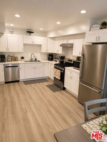 4451 Don Ricardo Drive 7, Los Angeles, CA 90008