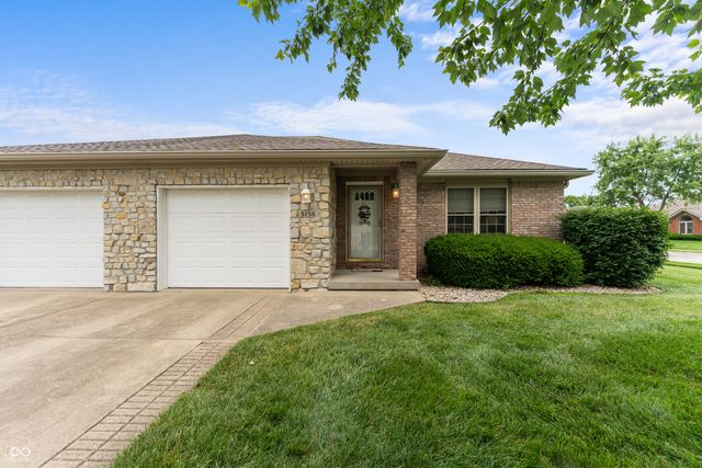 5156 Memphis Court, Columbus, IN 47203