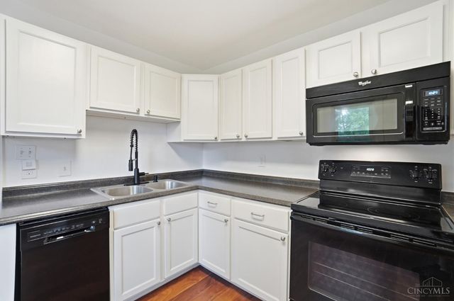 12426 St Rt 122, Gratis Twp, OH 45311
