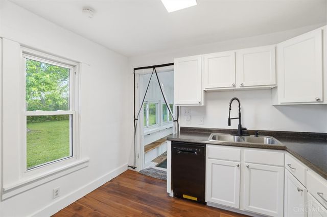 12426 St Rt 122, Gratis Twp, OH 45311