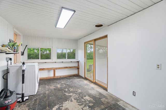 12426 St Rt 122, Gratis Twp, OH 45311