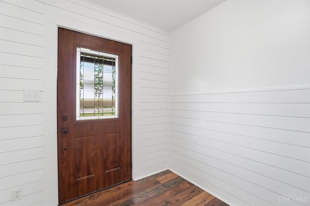 12426 St Rt 122, Gratis Twp, OH 45311