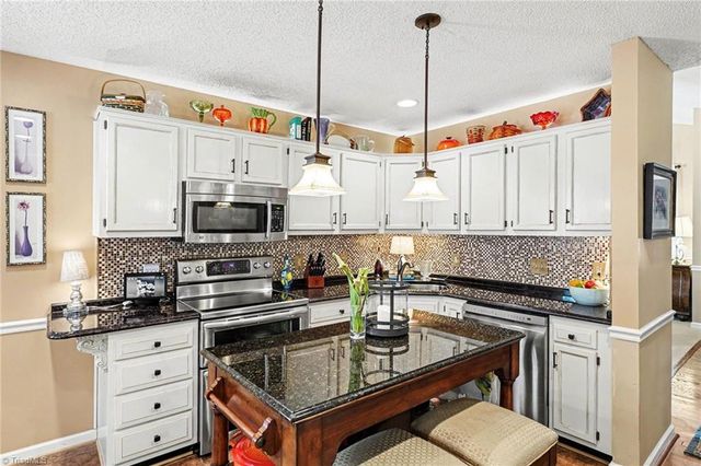 2023 Priya Street, Thomasville, NC 27360
