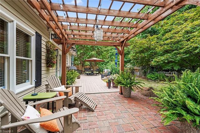 2023 Priya Street, Thomasville, NC 27360