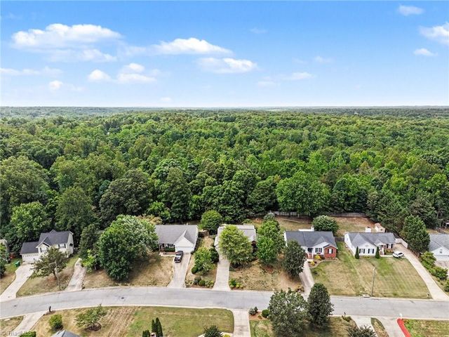 2023 Priya Street, Thomasville, NC 27360