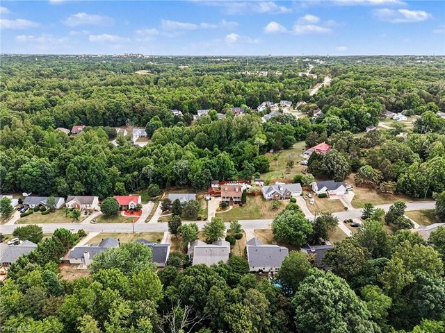 2023 Priya Street, Thomasville, NC 27360