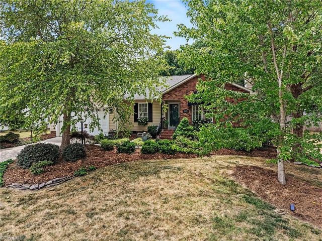 2023 Priya Street, Thomasville, NC 27360