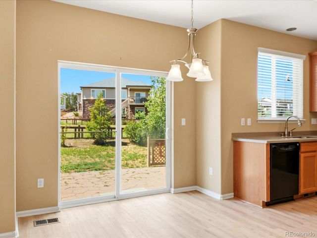 7181 S Oak Hill Circle, Aurora, CO 80016