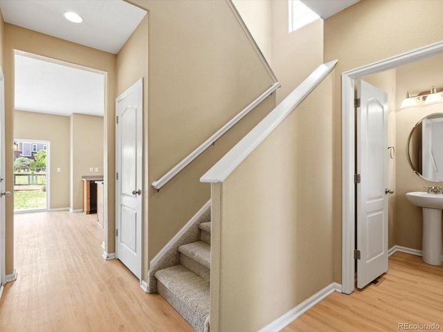 7181 S Oak Hill Circle, Aurora, CO 80016