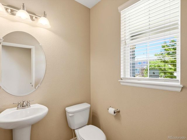 7181 S Oak Hill Circle, Aurora, CO 80016