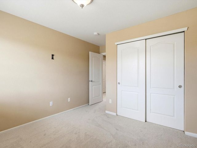 7181 S Oak Hill Circle, Aurora, CO 80016