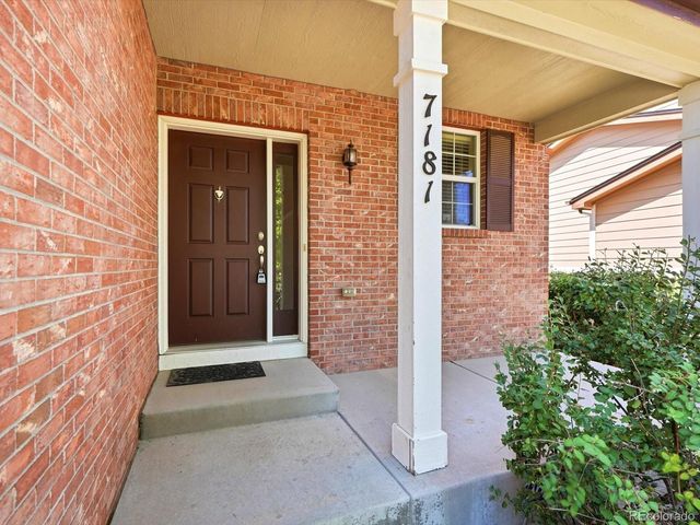 7181 S Oak Hill Circle, Aurora, CO 80016