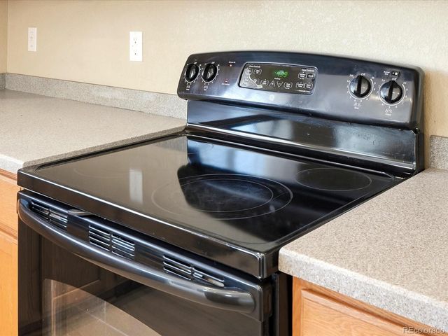 7181 S Oak Hill Circle, Aurora, CO 80016