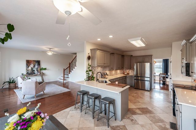 135 N Wynridge Way, Goodlettsville, TN 37072