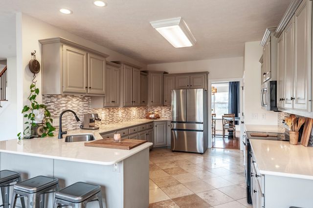 135 N Wynridge Way, Goodlettsville, TN 37072