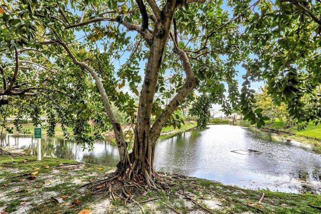470 N Laurel Dr 1A, Margate, FL 33063