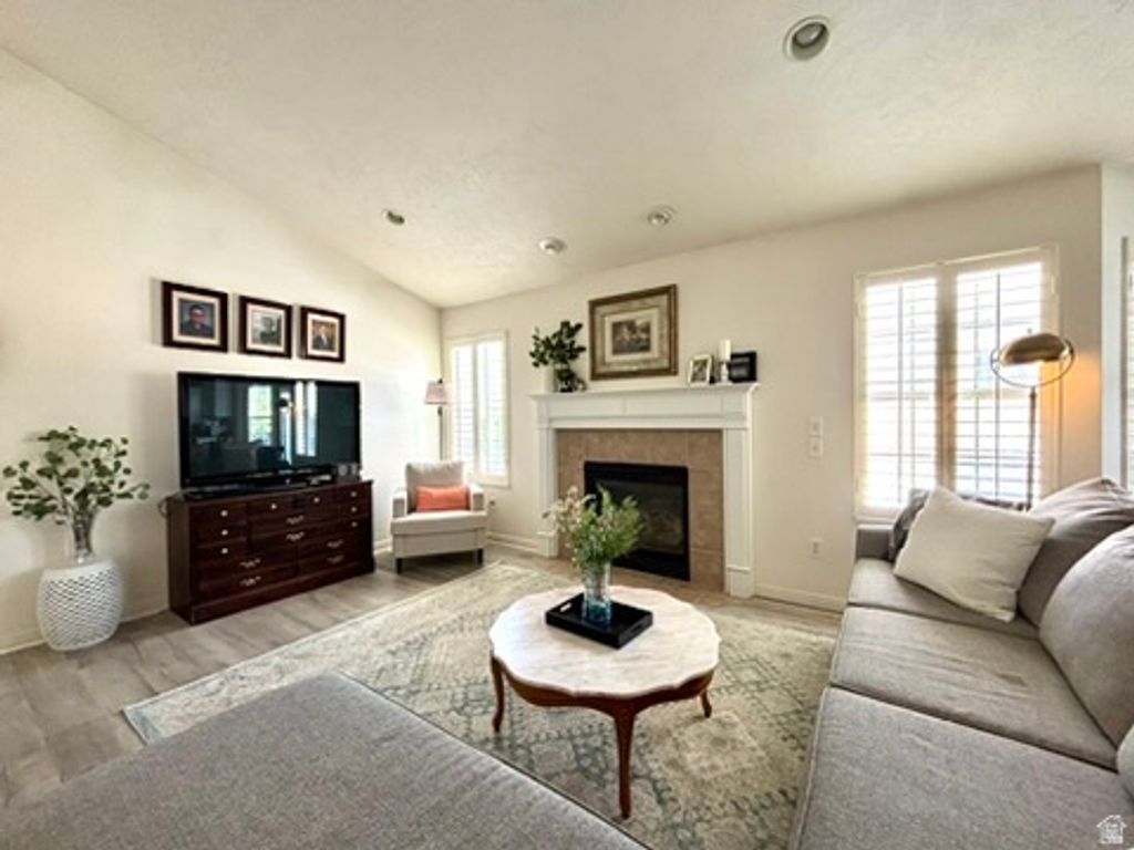 Image 24 of property listing at 6344 S ADIRONDACK WAY, Taylorsville, UT 84129