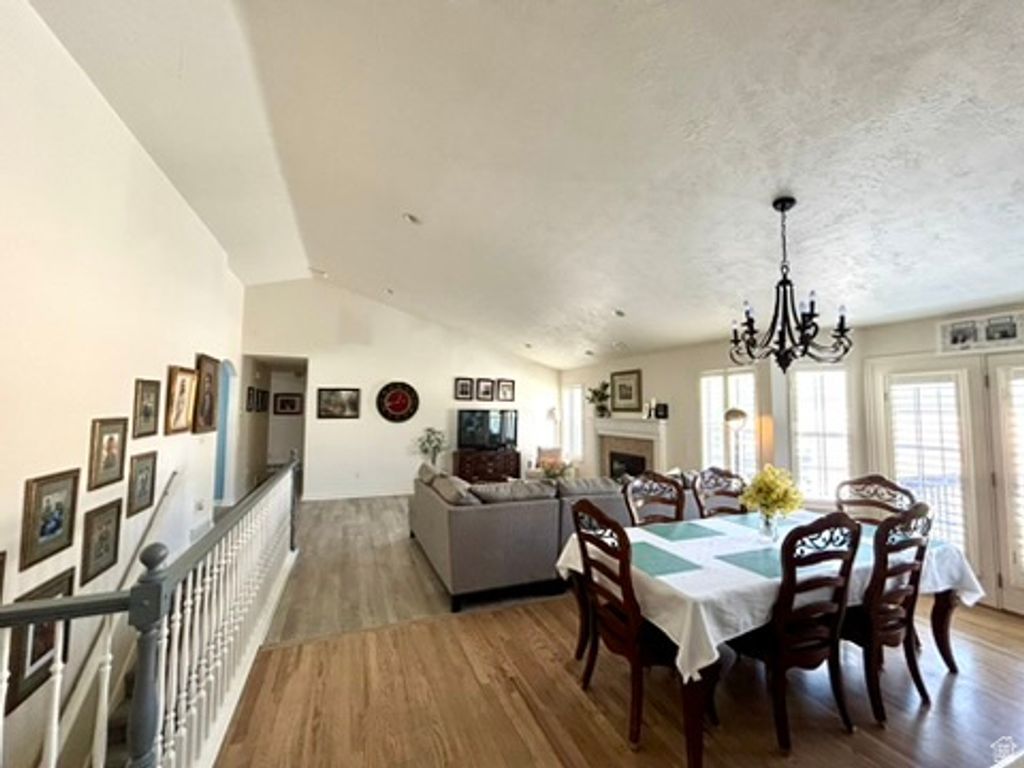 Image 26 of property listing at 6344 S ADIRONDACK WAY, Taylorsville, UT 84129