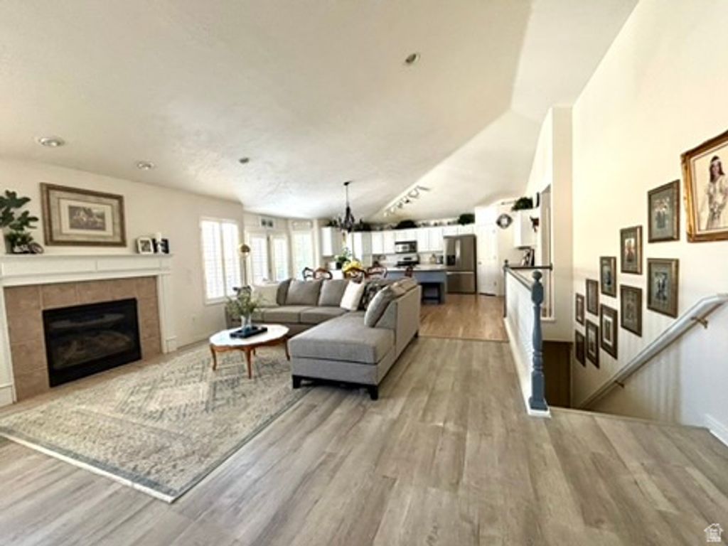 Image 34 of property listing at 6344 S ADIRONDACK WAY, Taylorsville, UT 84129
