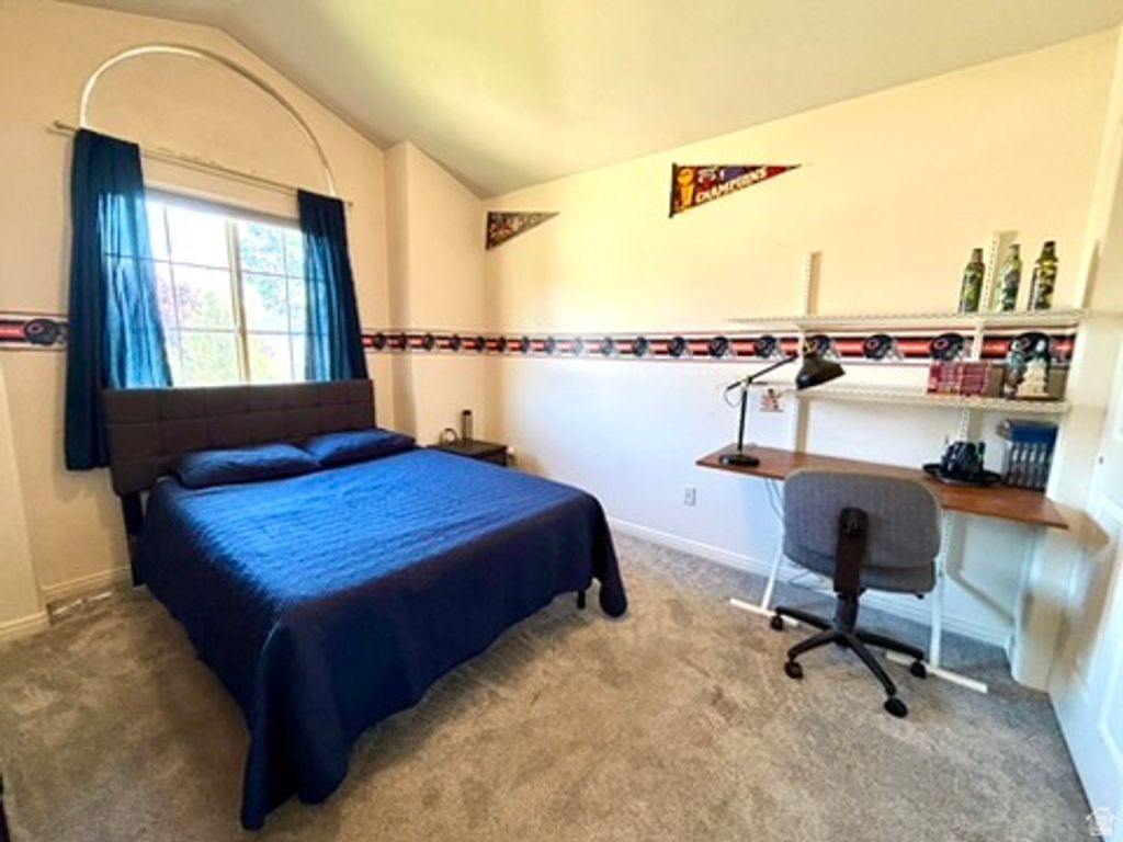 Image 10 of property listing at 6344 S ADIRONDACK WAY, Taylorsville, UT 84129
