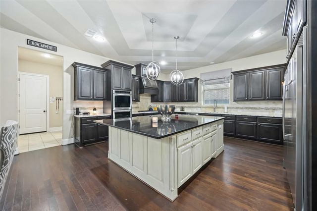 15618 Bristol Lake Drive, Houston, TX 77070