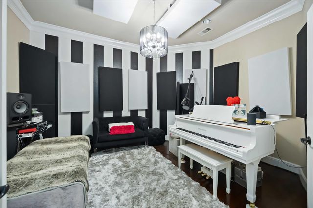 15618 Bristol Lake Drive, Houston, TX 77070